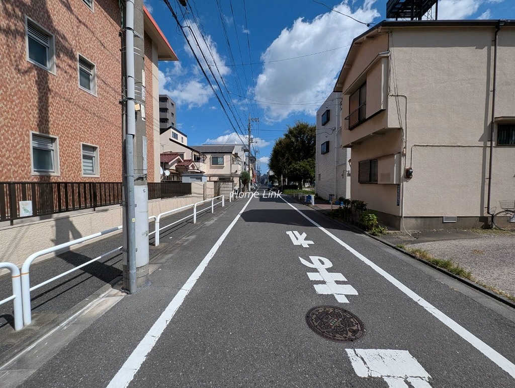 高島平第二ローヤルコーポ　南側 前面道路